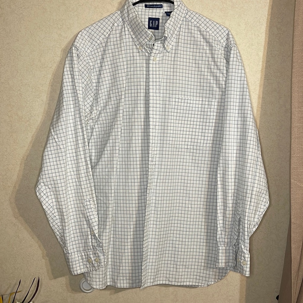 Gap Navy/Blue plaid LARGE